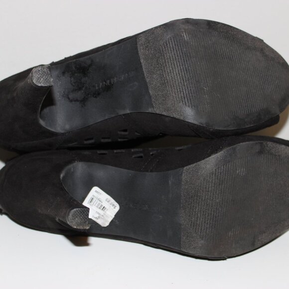 Lane Bryant Black Suede Laser Cut Out Peep Toe Mesh Tassel Zip Up Heels Size 10W - Picture 7 of 8